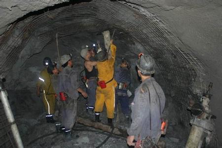 墨玉工程爆破中的危险因素分析以及应对工程爆破危险的措施
